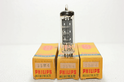 35W4/ HY90 PHILLIPS Made in Holland NIB
