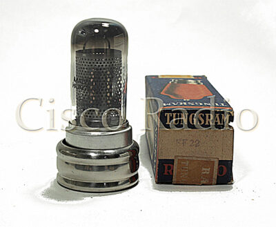 EF22gt / 7G7 Tungsram Made in Hungary NIB