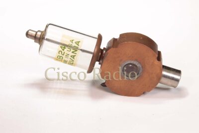 1B24 SYLVANIA Made in Usa NOS